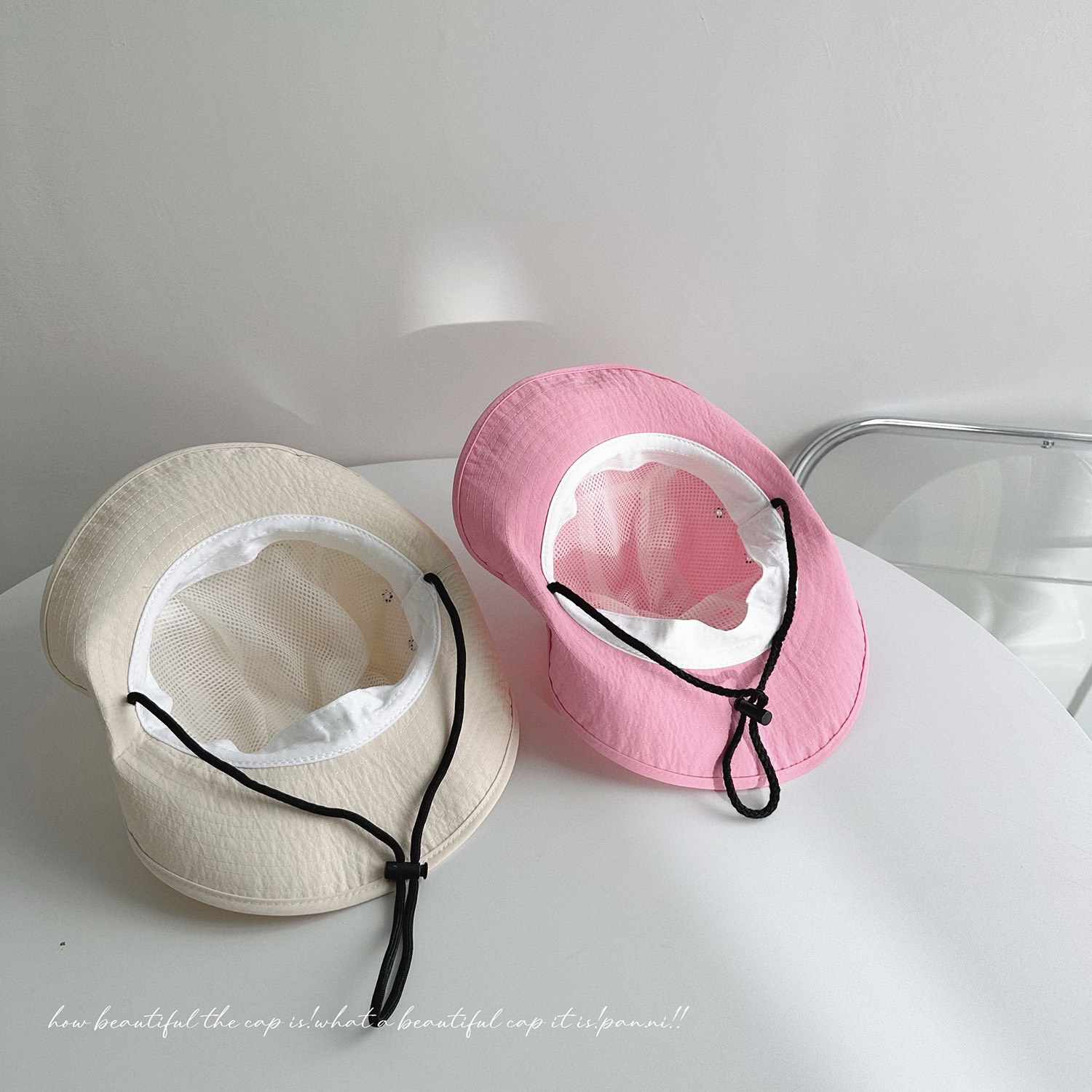 Mũ vải dù tai bèo in nơ 6 màu ( Free size 52 - 54cm )