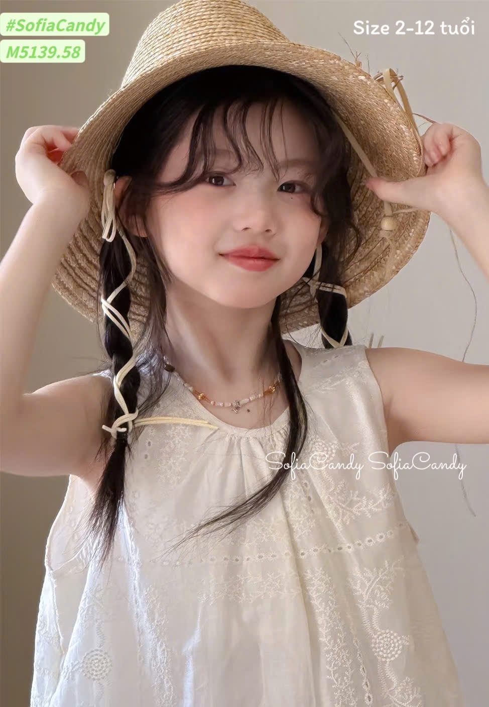 M5139 - Set bộ Mia Kids áo be thêu + quần linen đen chấm bi bé gái size 2-12y