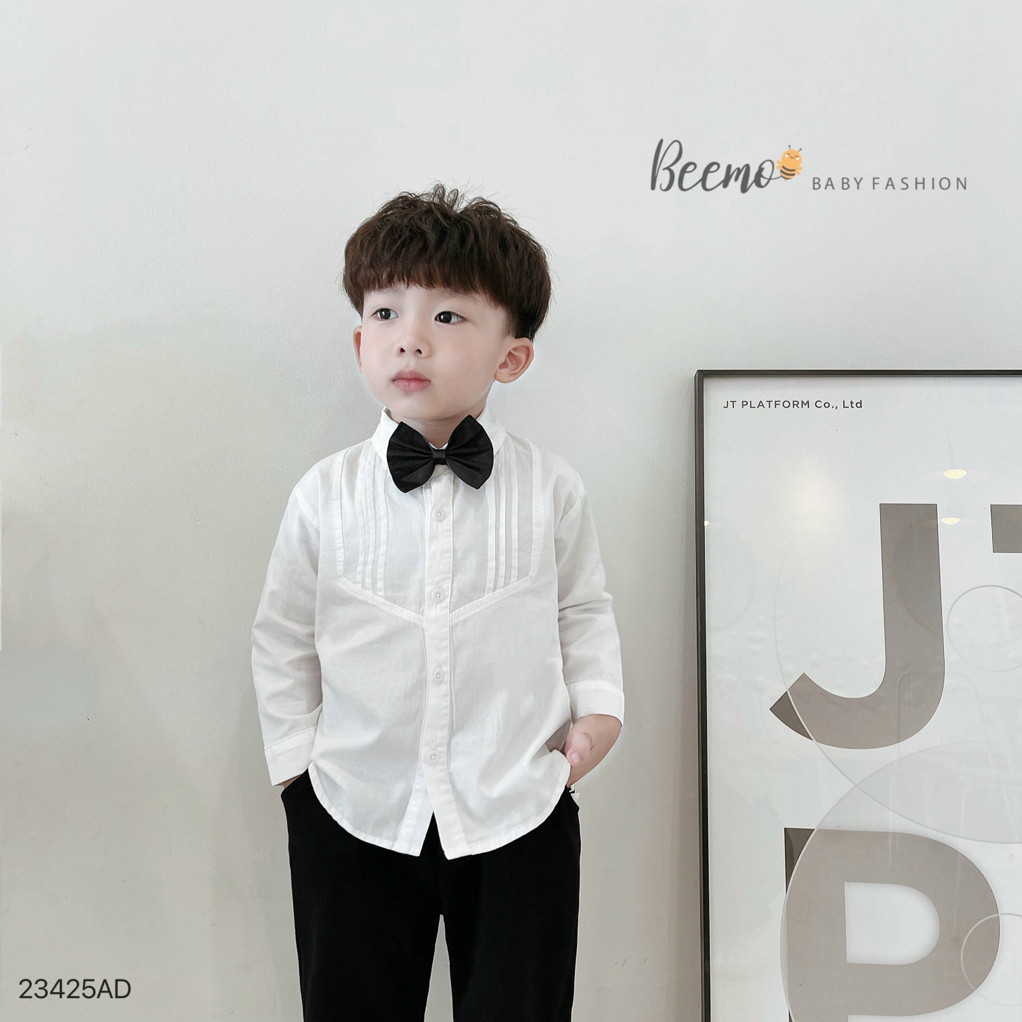 Áo sơ mi trắng cổ đức Beemo xếp li ngực ( kèm nơ ) size 80 - 130