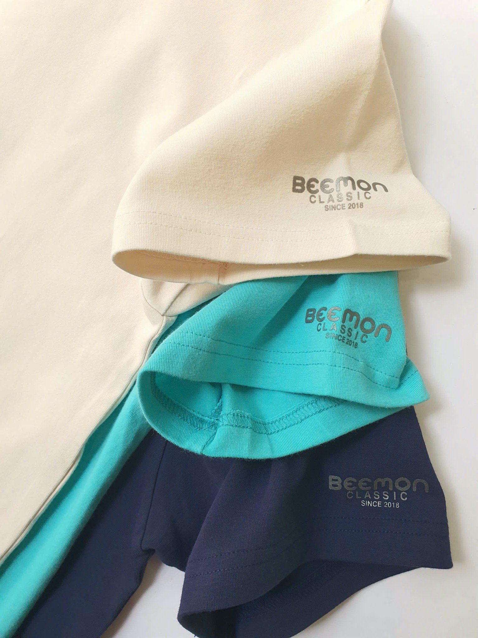 Áo cotton Bee Mon hoạ tiết Labubu nhiều màu cho bé size 120-160