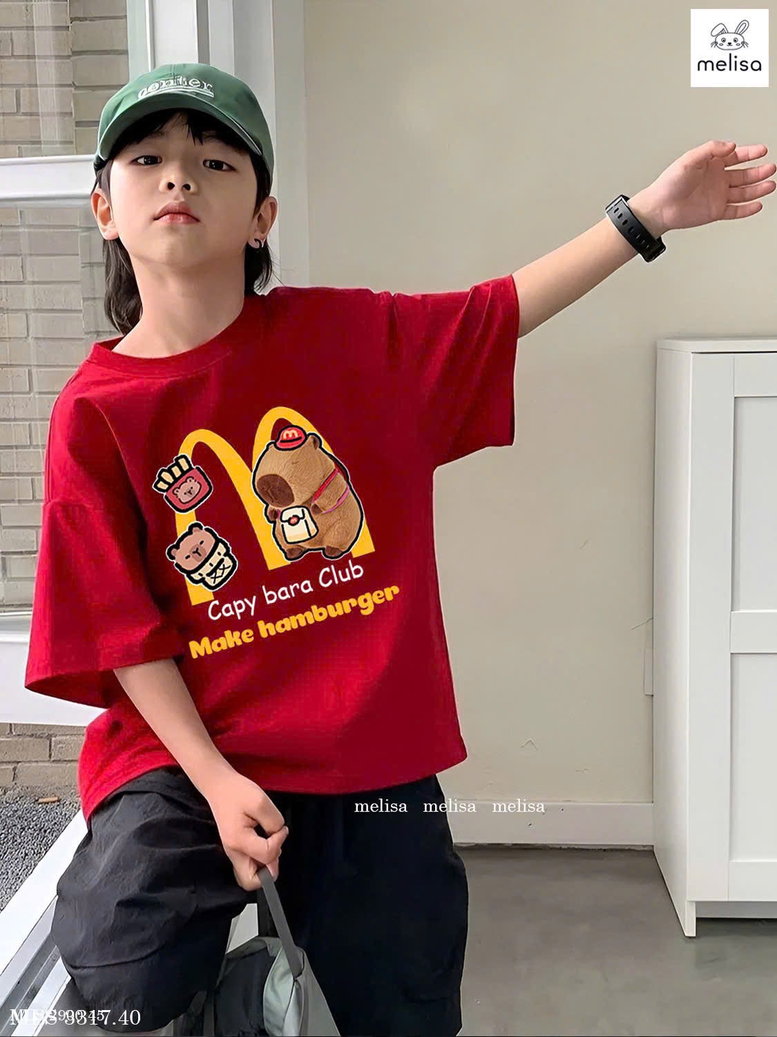 MLS 3317 - Bộ Melisa áo đỏ Capybara M + quần short đen bé trai size 6-12y