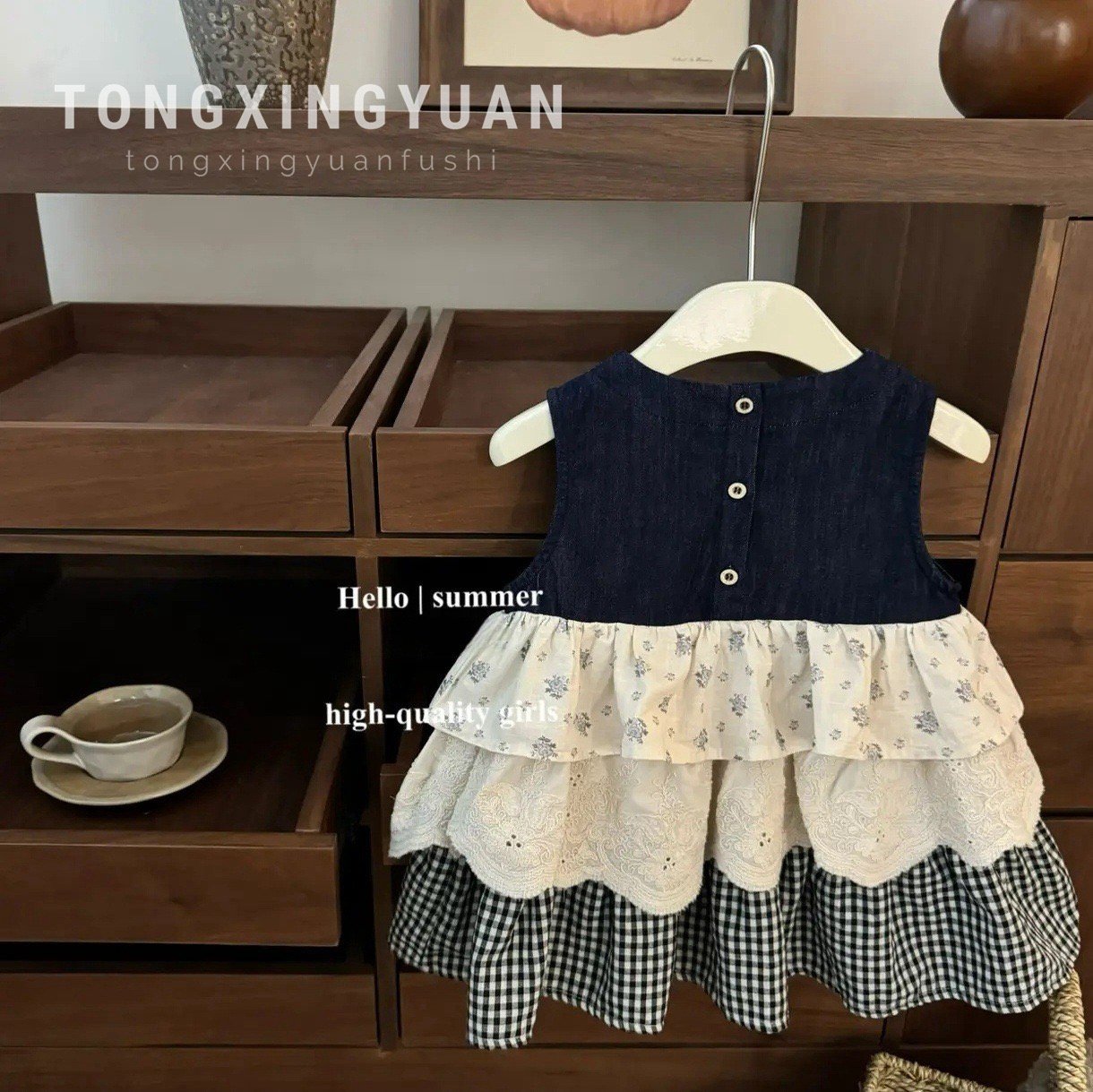 Váy QC sát nách denim phối màu tone trắng xanh bé gái size 80-140