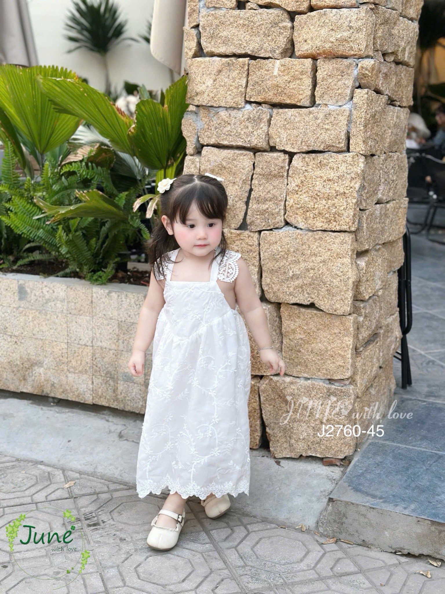 J2760 - Váy June With Love màu trắng ren chéo lưng bé gái size 1-10y