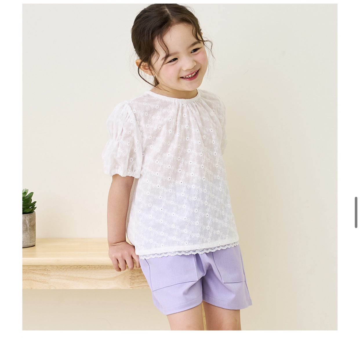 Quần short Bebezoo 2 màu tím/trắng BG size 100-140