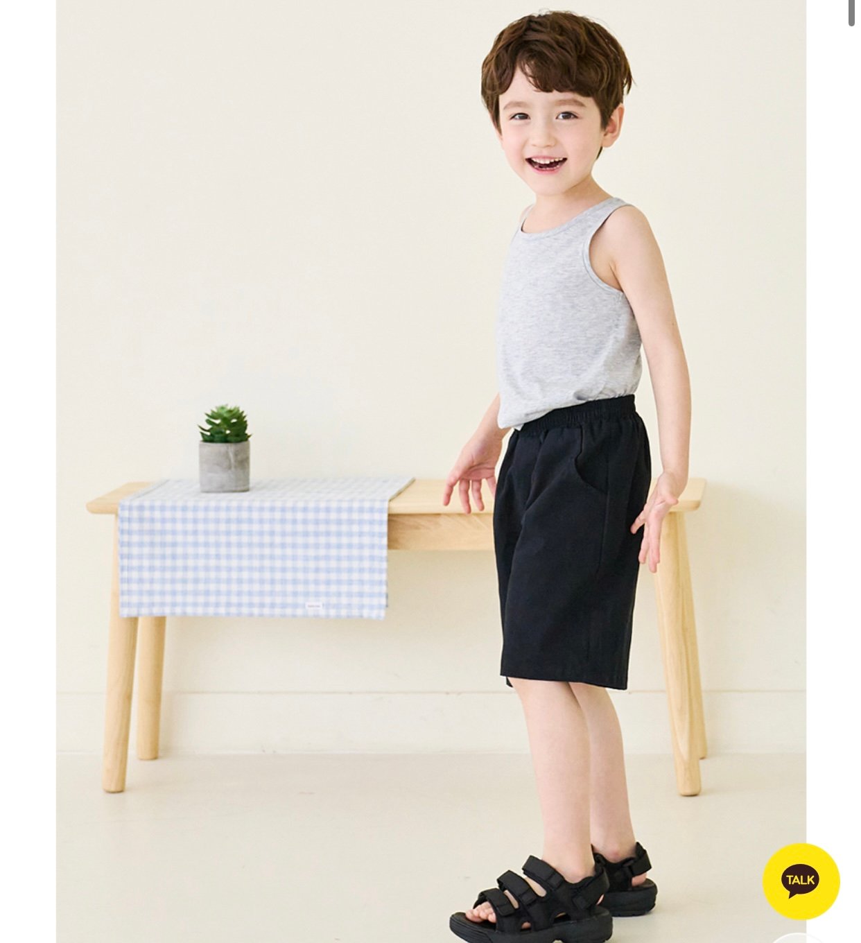 Quần short Bebezoo kaki 3 màu Be/Trắng/Đen BT size 100-150