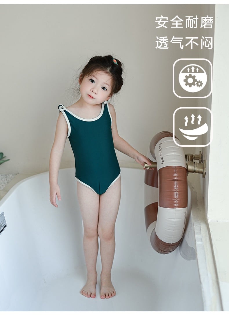 Bộ bơi liền thân kèm mũ trơn màu viền trắng nhiều màu bé gái size 80-130