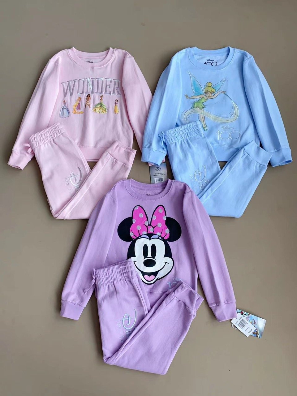Bộ nỉ bông Disney nhiều hình Bé Gái size 3 - 10y