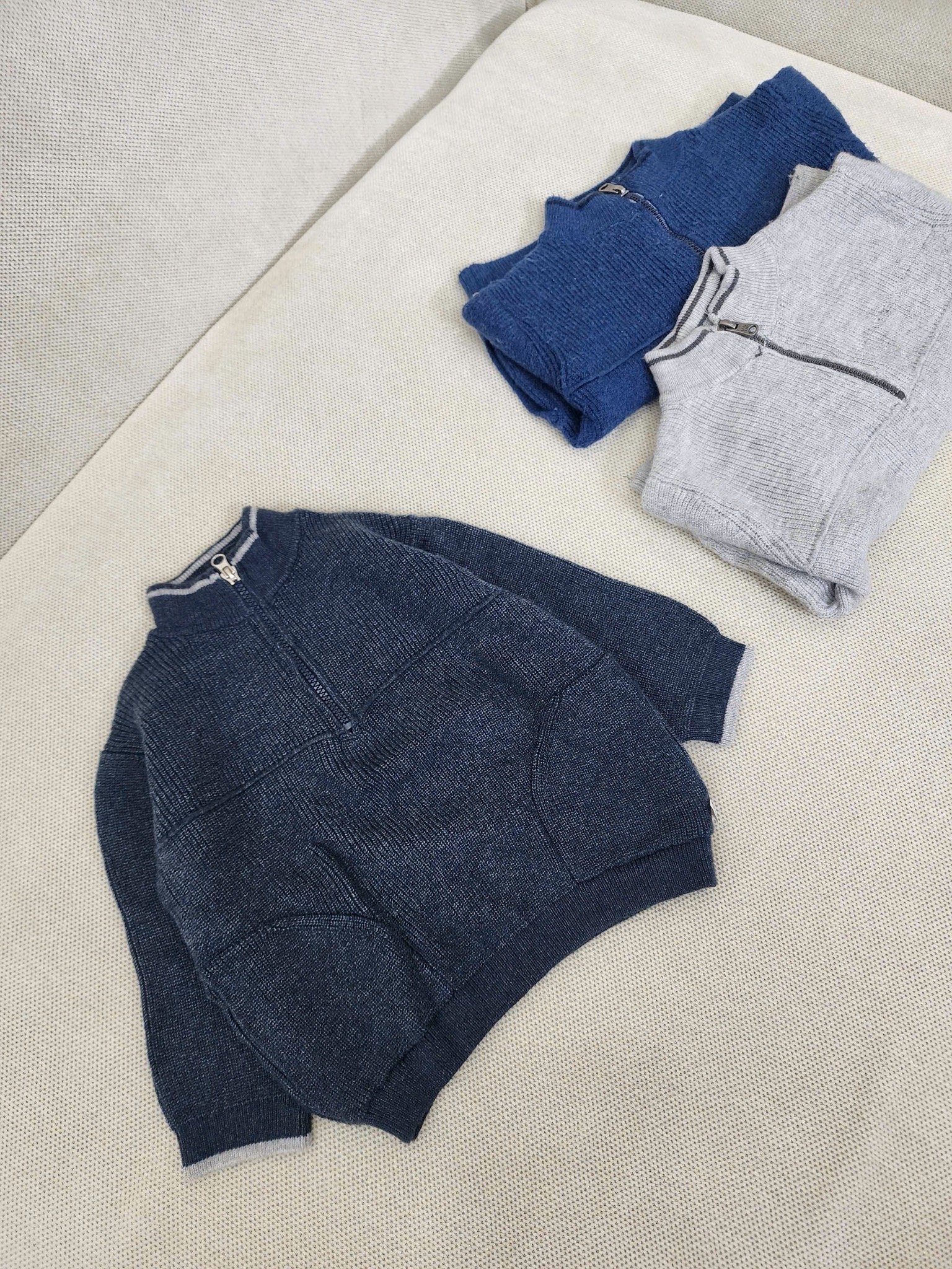 Áo len cổ khoá Zara 3 màu bé trai size 9m-5y