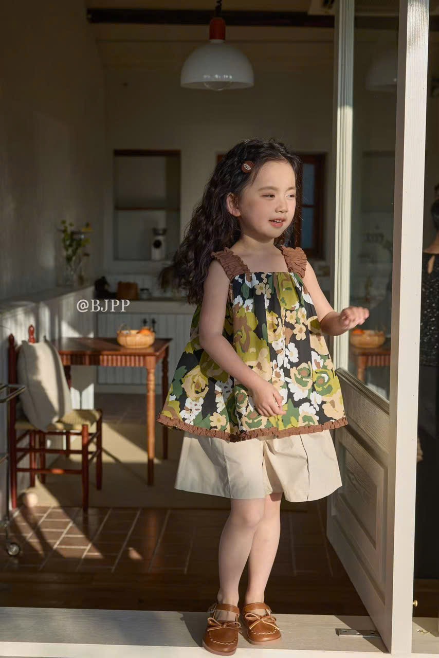 9696 - Quần short kaki 2 màu cho bé gái size 90-130