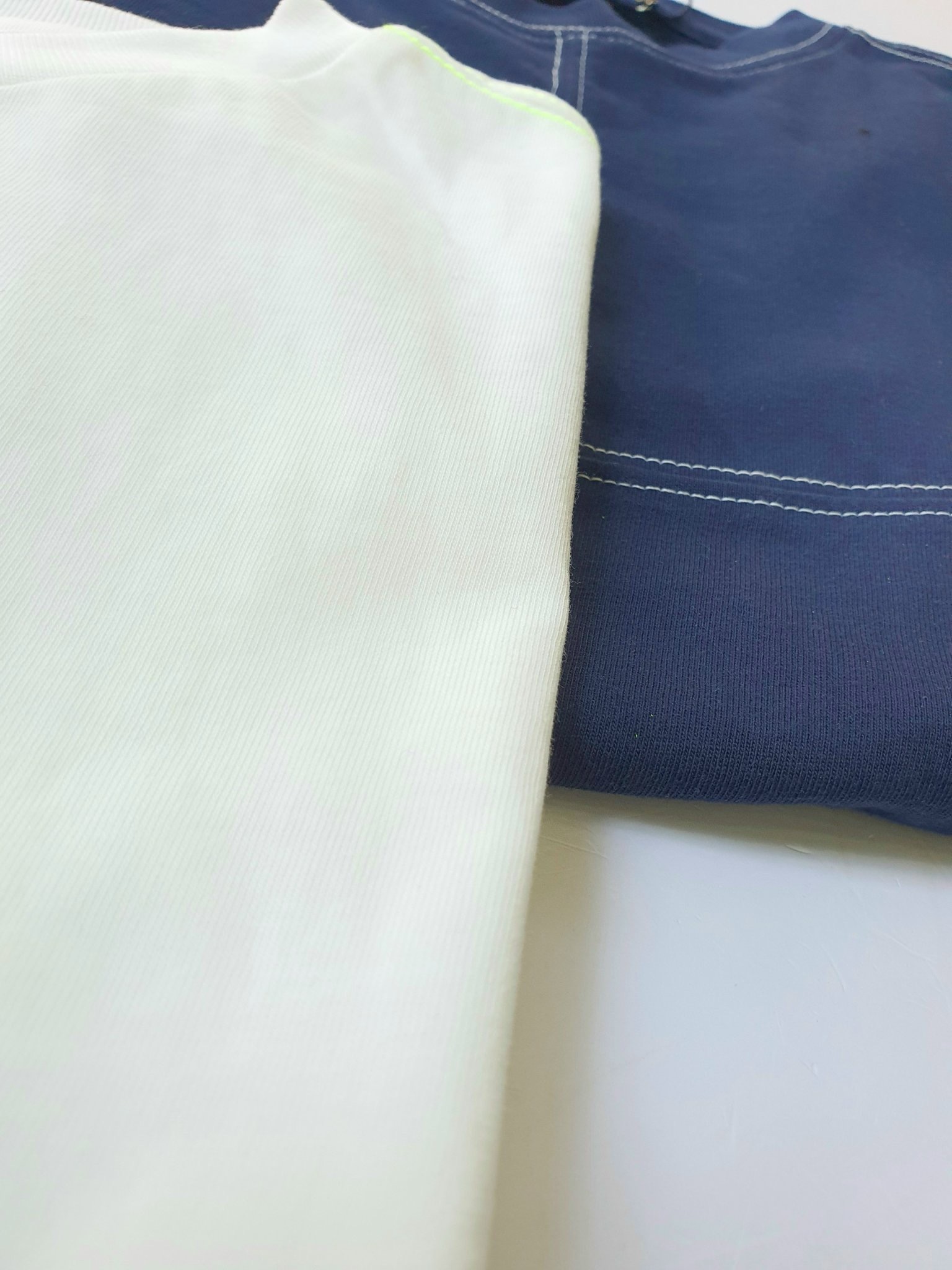 Áo cotton Blue Dog xuất Hàn dư xịn in lưng 2 màu BTBG