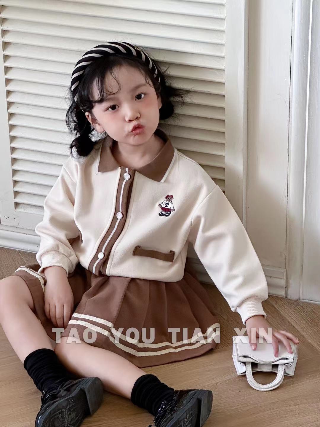Set nỉ TYTX BABY áo polo thêu gấu ngực - chân váy 3 màu size 90 - 130