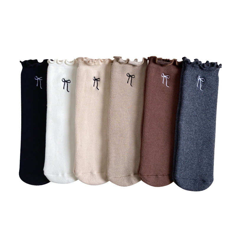 Tất dày cao cổ thêu nơ không gót nhiều màu bé gái freesize