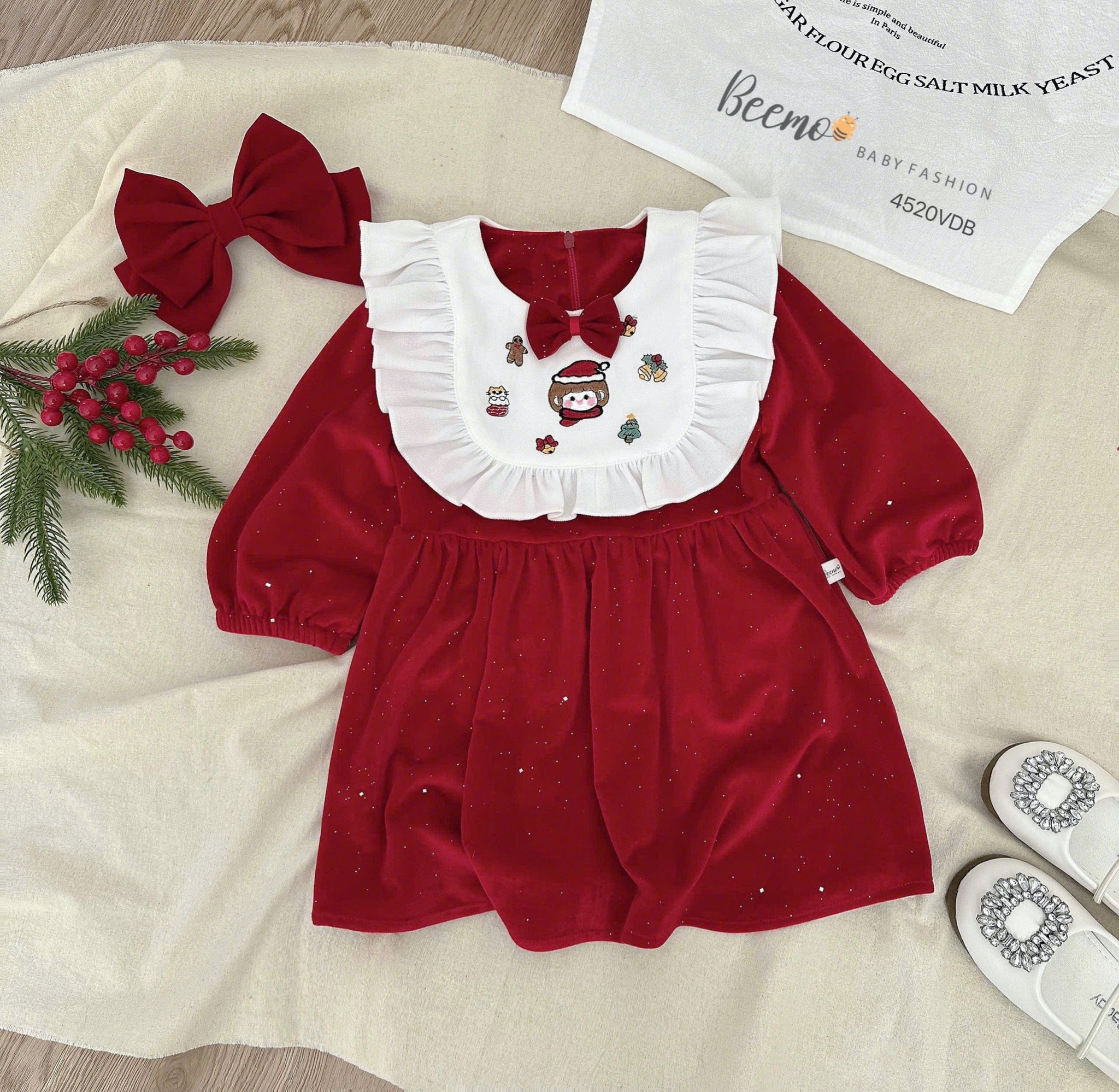 Váy nhung đỏ ánh nhũ Beemo kèm cổ yếm trắng size 80 - 130
