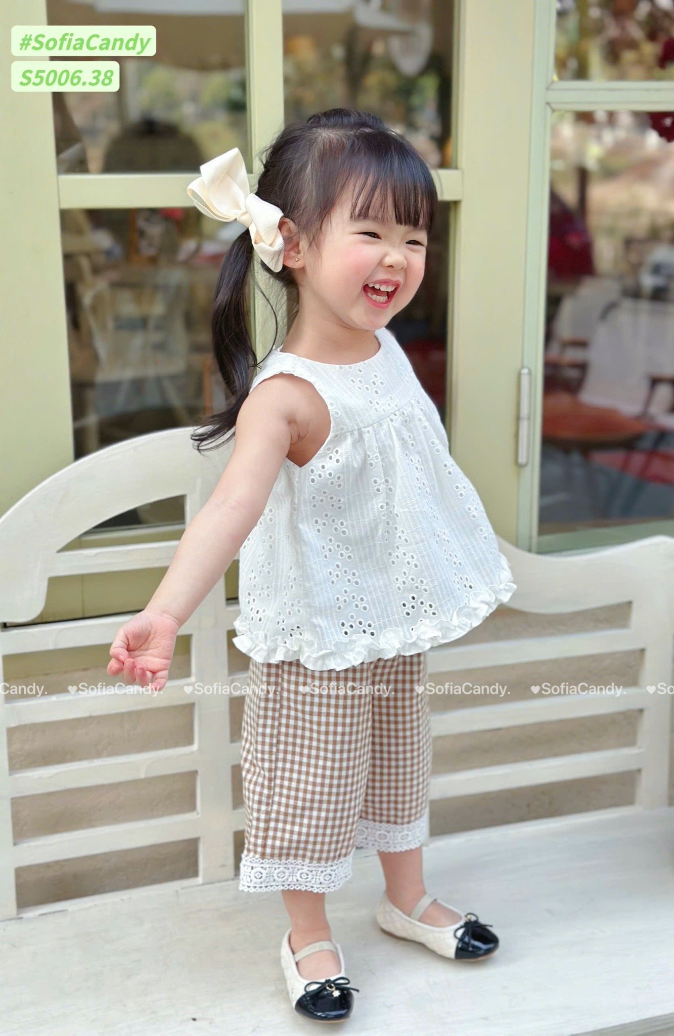 S5006 - Set bộ Sofia Candy áo trắng sát nách bèo - quần kẻ nâu ren chân size 1 - 10y