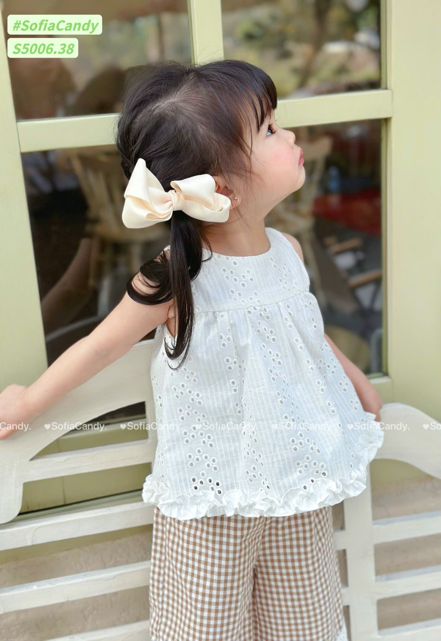 S5006 - Set bộ Sofia Candy áo trắng sát nách bèo - quần kẻ nâu ren chân size 1 - 10y