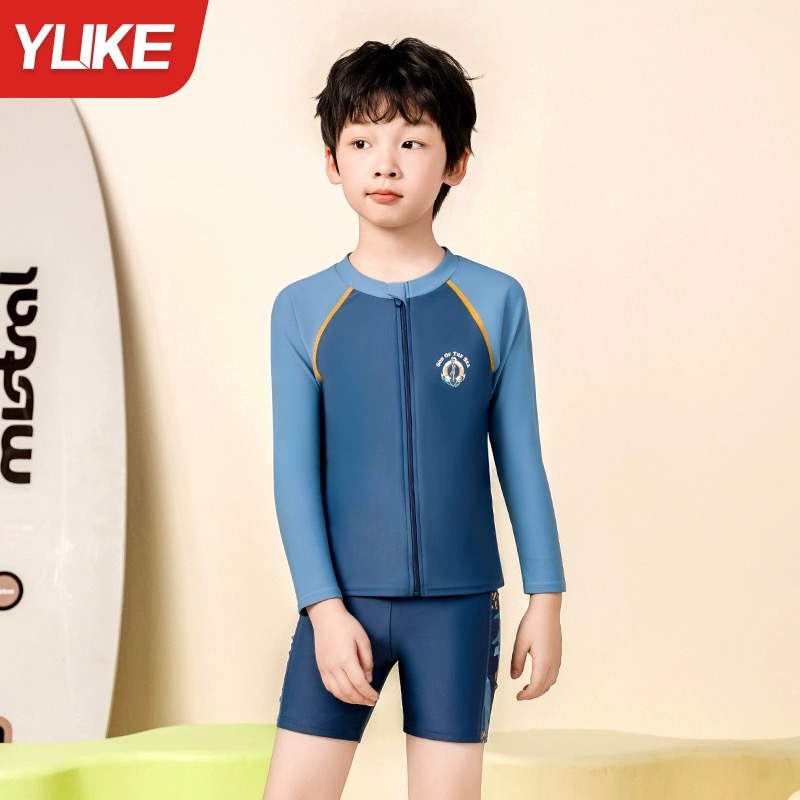 21 - Bộ bơi YUKE 2ct kéo khoá dài tay + quần short 2 màu BT size XL-6XL