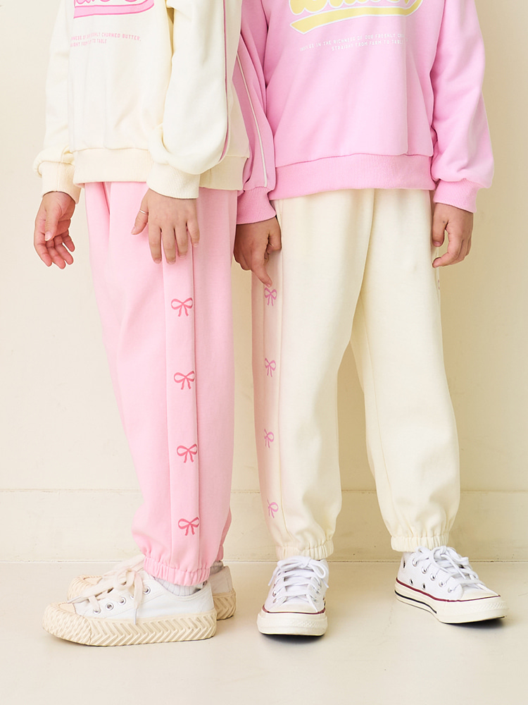 Quần nỉ mềm Bebezoo xuất Hàn in nơ hông bé gái size 100-150