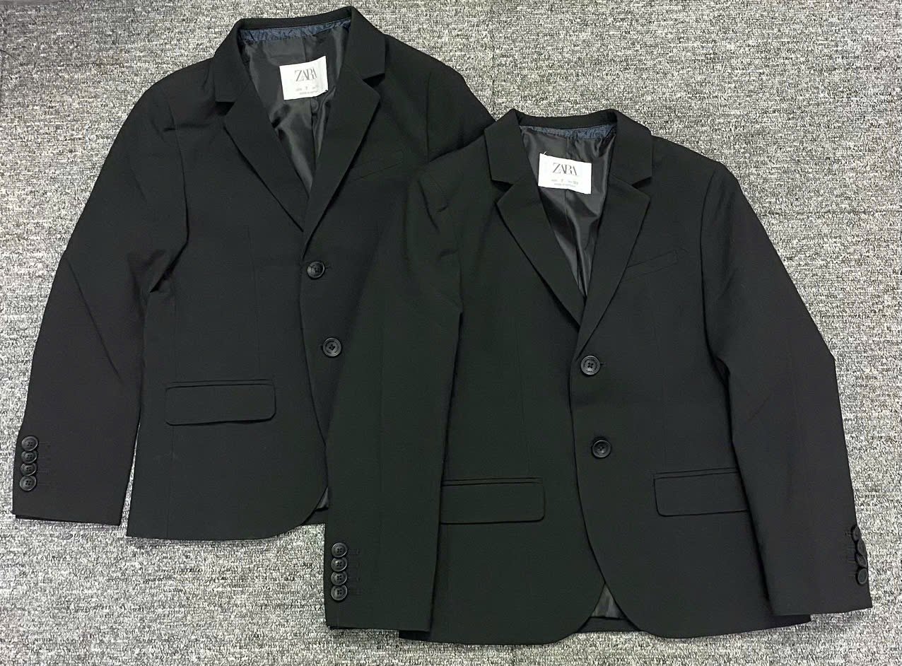 Áo vest Zara dư xịn màu đen cho bé size 6-14y