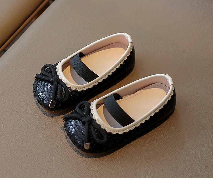 V701 - Giày búp bê đính nơ màu đen/hồng viền trắng bé gái size 21-35