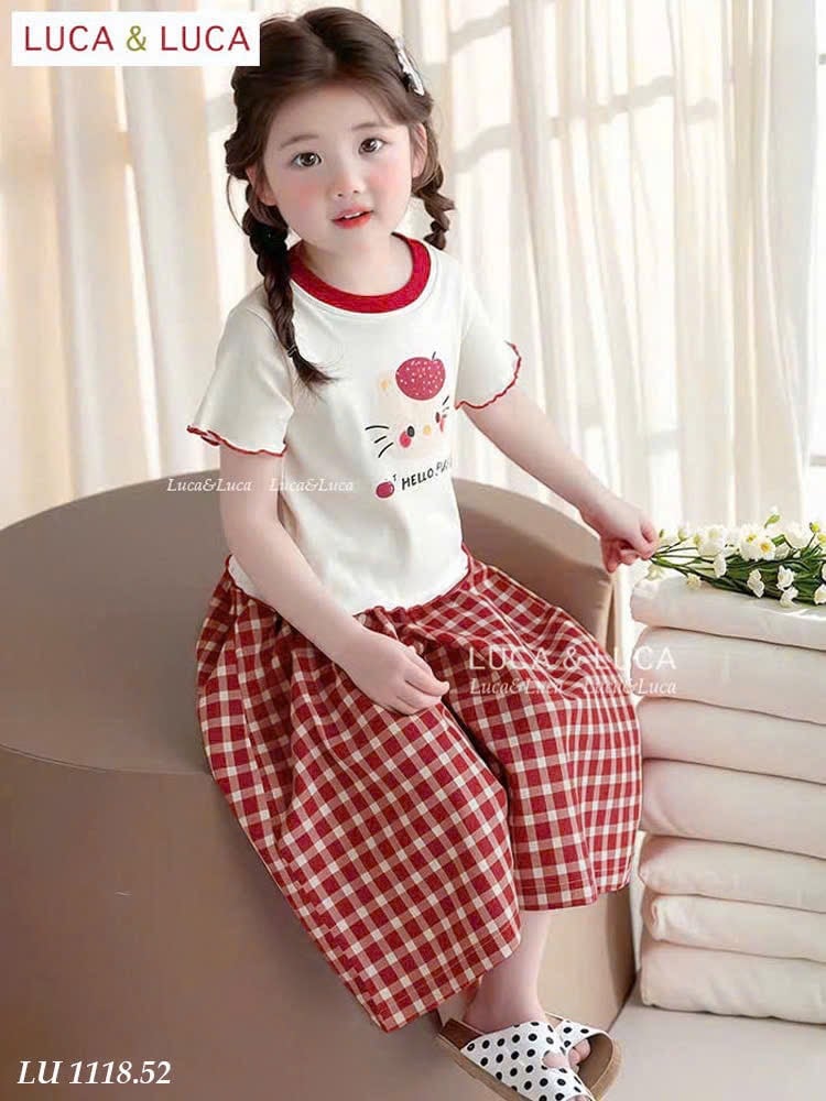 LU 1118 - Bộ LUCA áo trắng kitty viền đỏ + quần caro đỏ bé gái size 2-12y