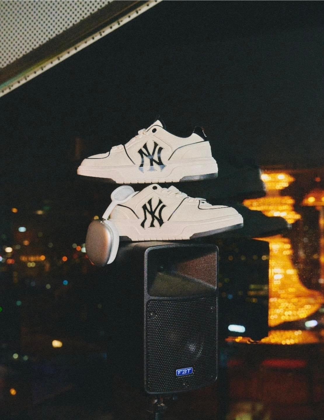 Giày M.L.B Chunky Liner New York Yankees 3 màu