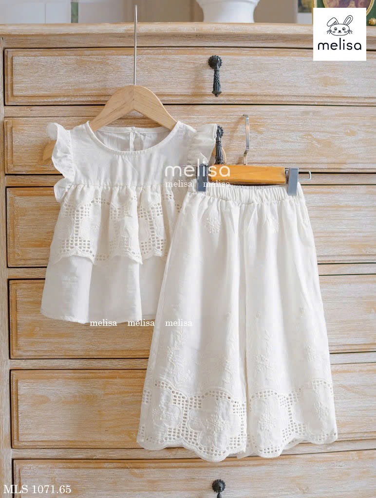 MLS 1071 - Bộ Melisa vải thô ren trắng bé gái size 2-11y