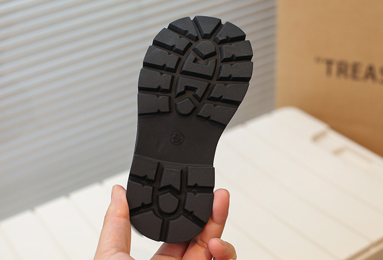XXJ 0811 - Bốt cao cổ khoá cạnh cổ nhún 2 màu nâu / đen bé gái size 28-34