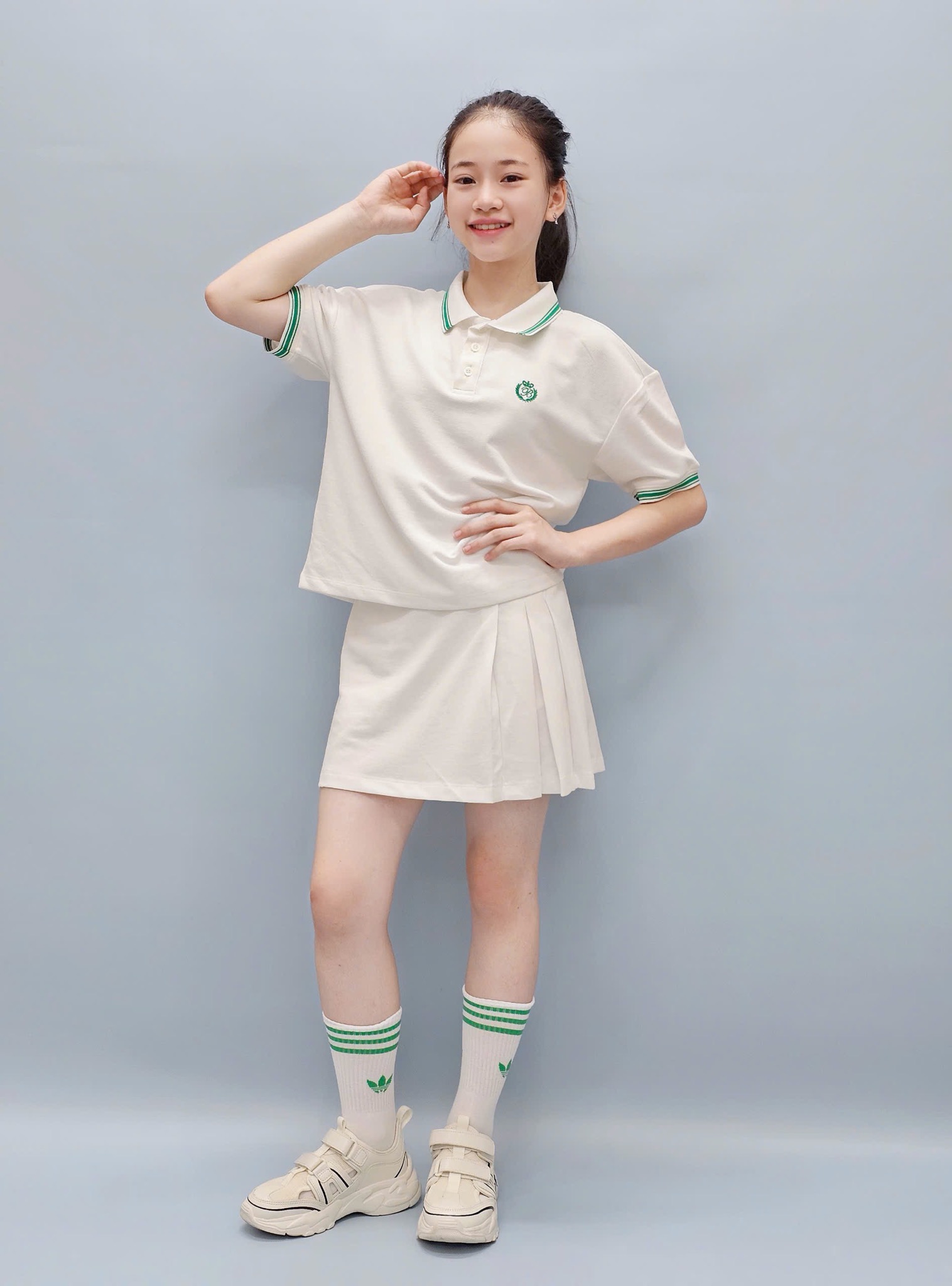 Set bộ polo thể thao + chân váy Beemon 2 màu trắng/xanh bé gái size 120-160