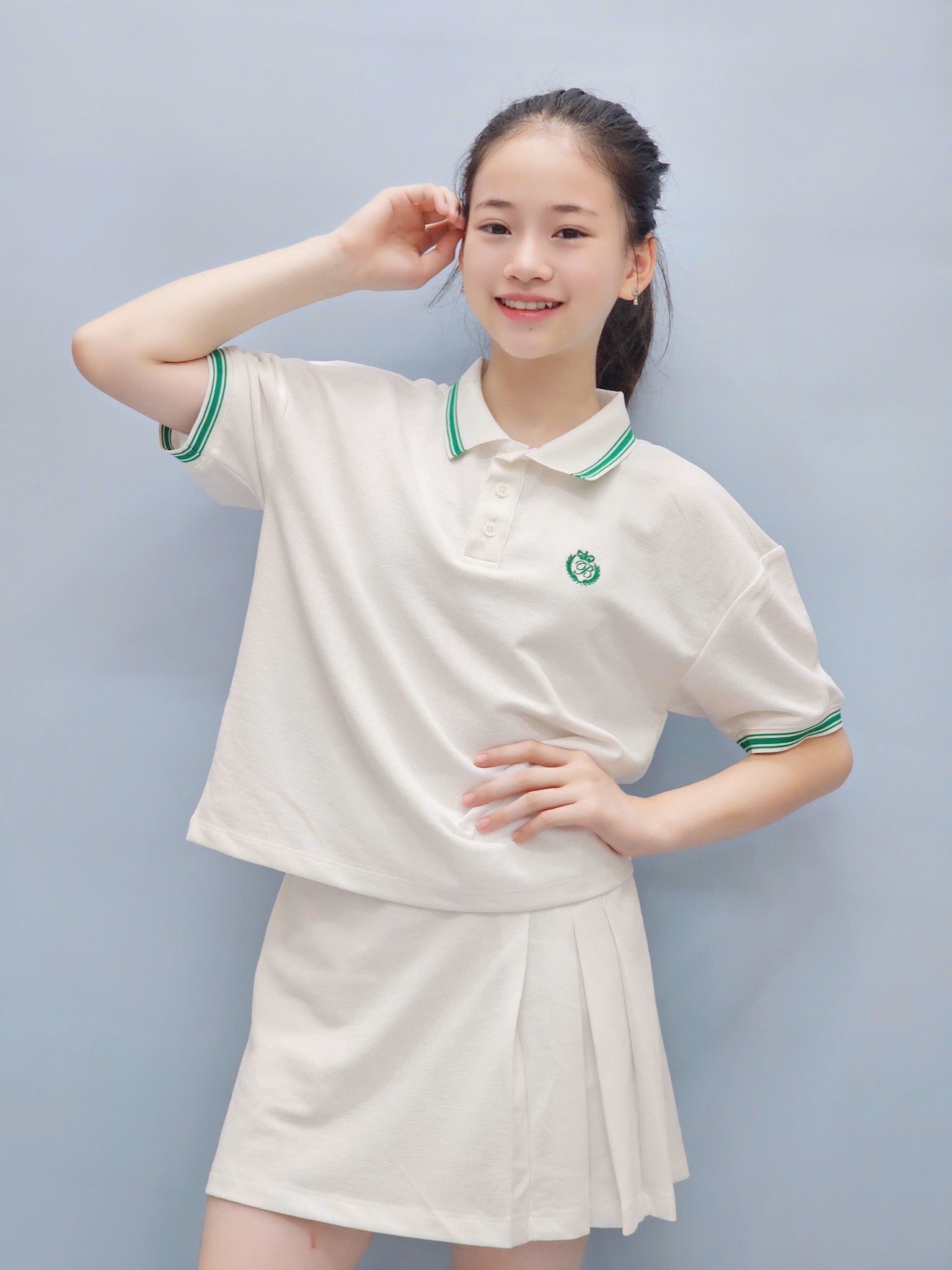 Set bộ polo thể thao + chân váy Beemon 2 màu trắng/xanh bé gái size 120-160