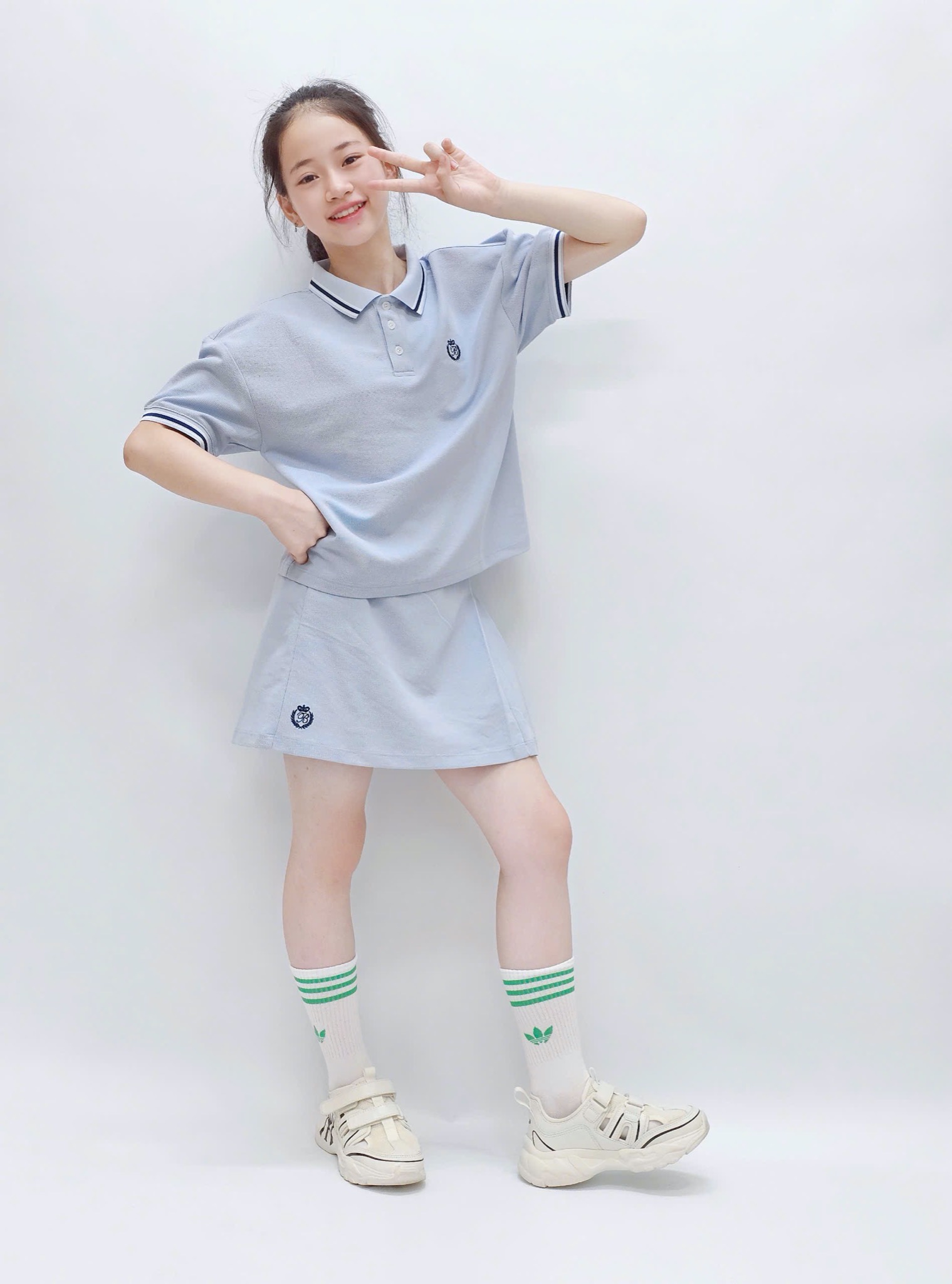 Set bộ polo thể thao + chân váy Beemon 2 màu trắng/xanh bé gái size 120-160