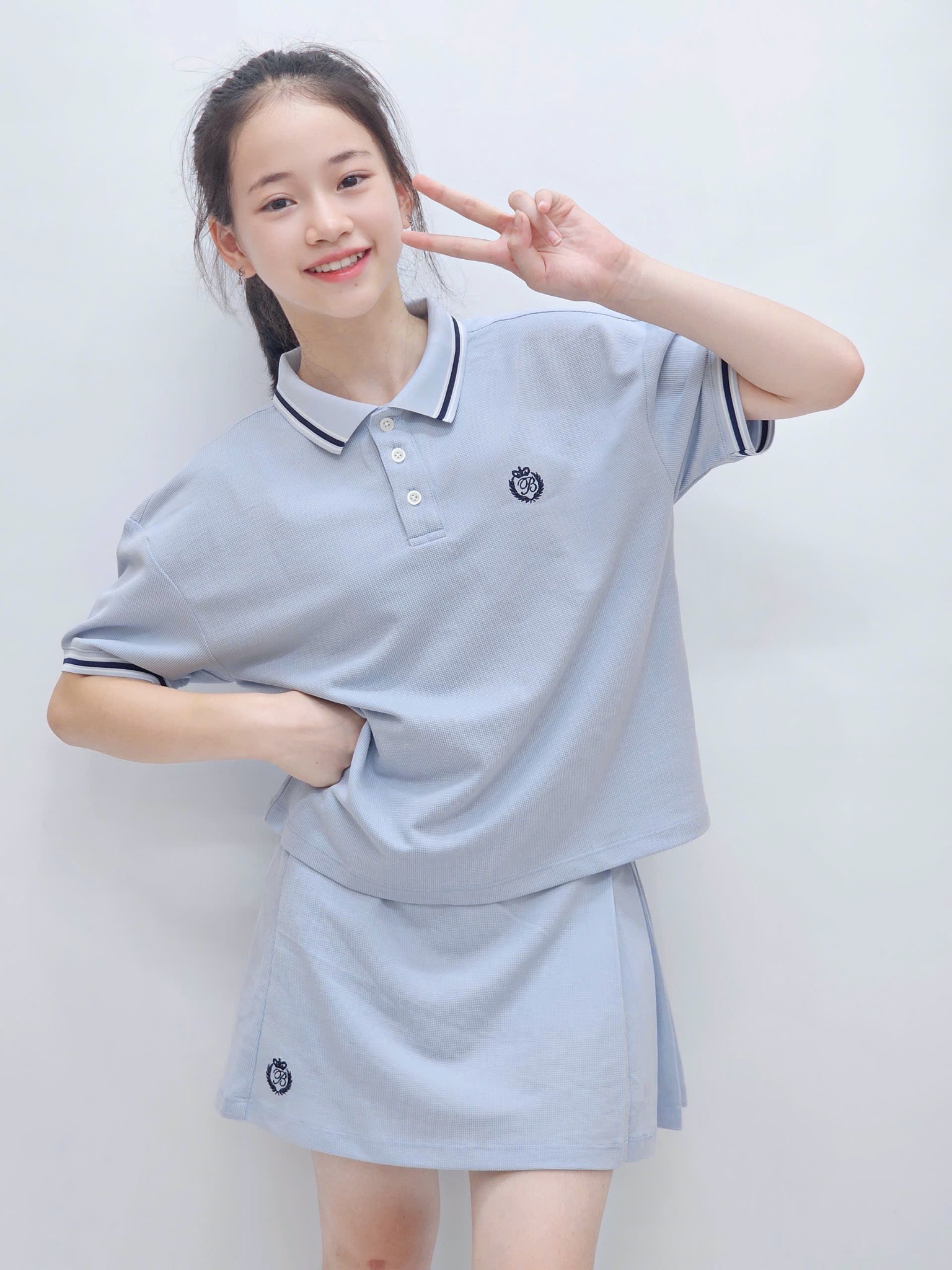 Set bộ polo thể thao + chân váy Beemon 2 màu trắng/xanh bé gái size 120-160