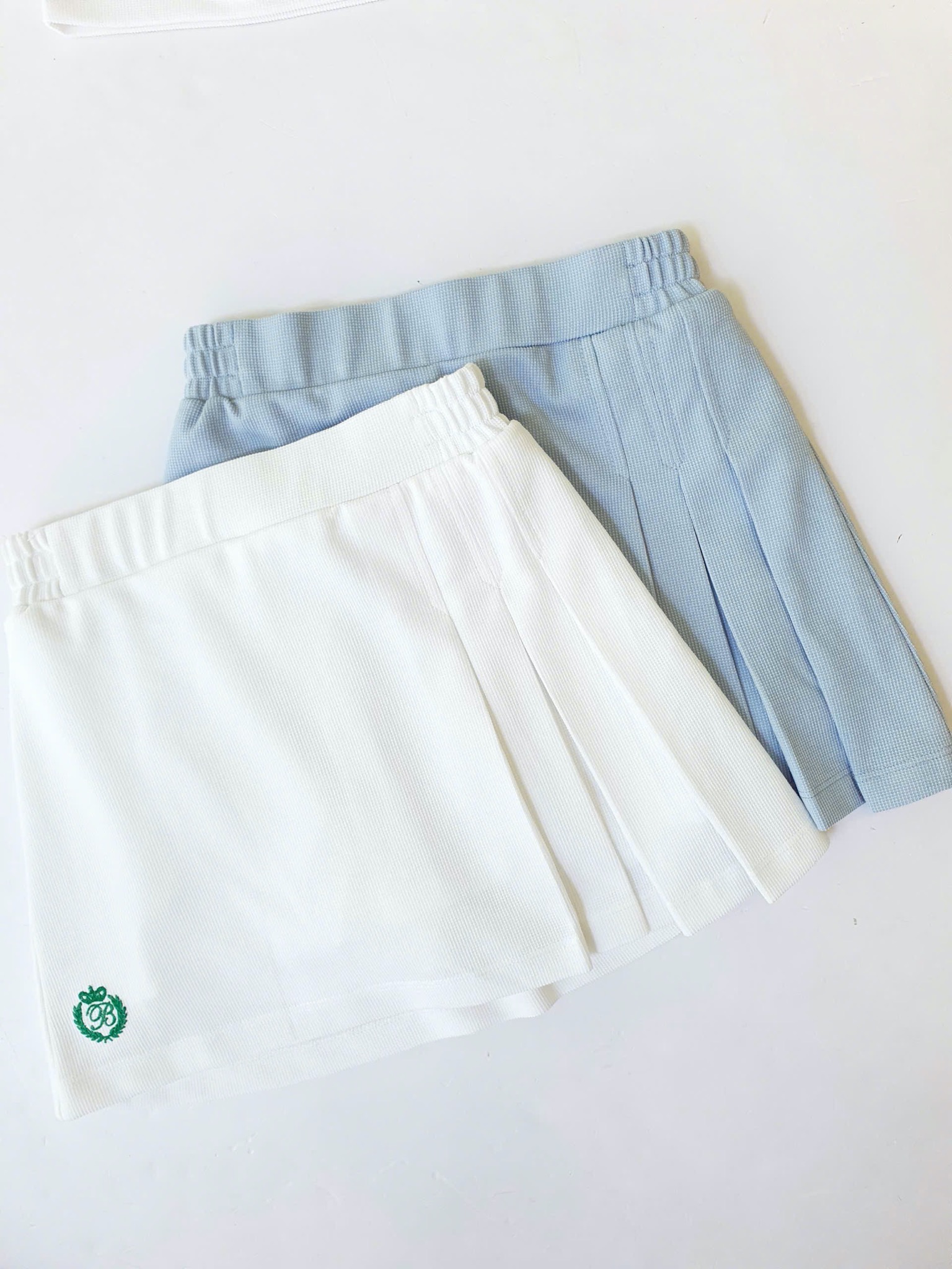 Set bộ polo thể thao + chân váy Beemon 2 màu trắng/xanh bé gái size 120-160