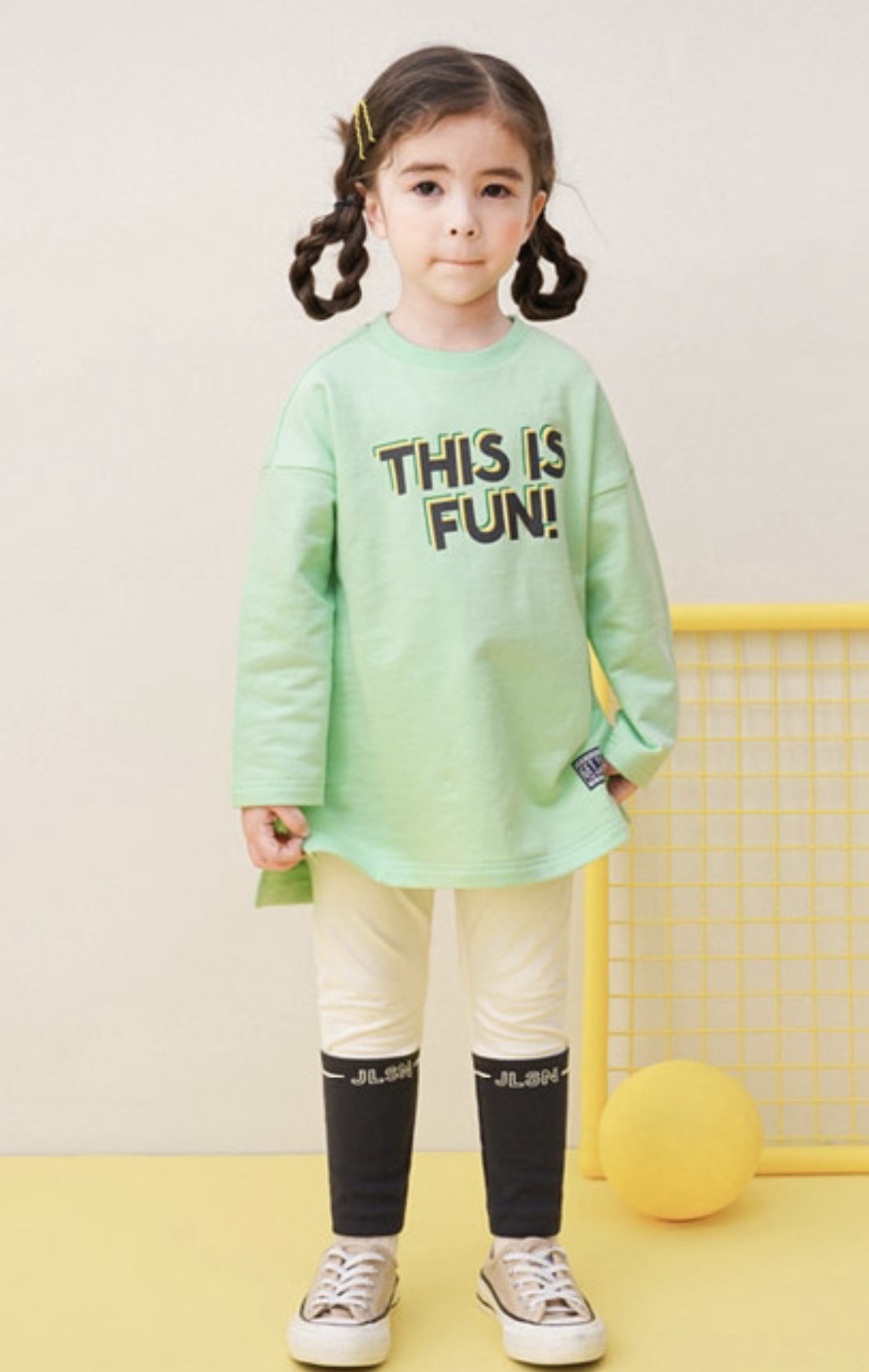 Áo váy nỉ da cá Jelispoon màu xanh cốm This is Fun
