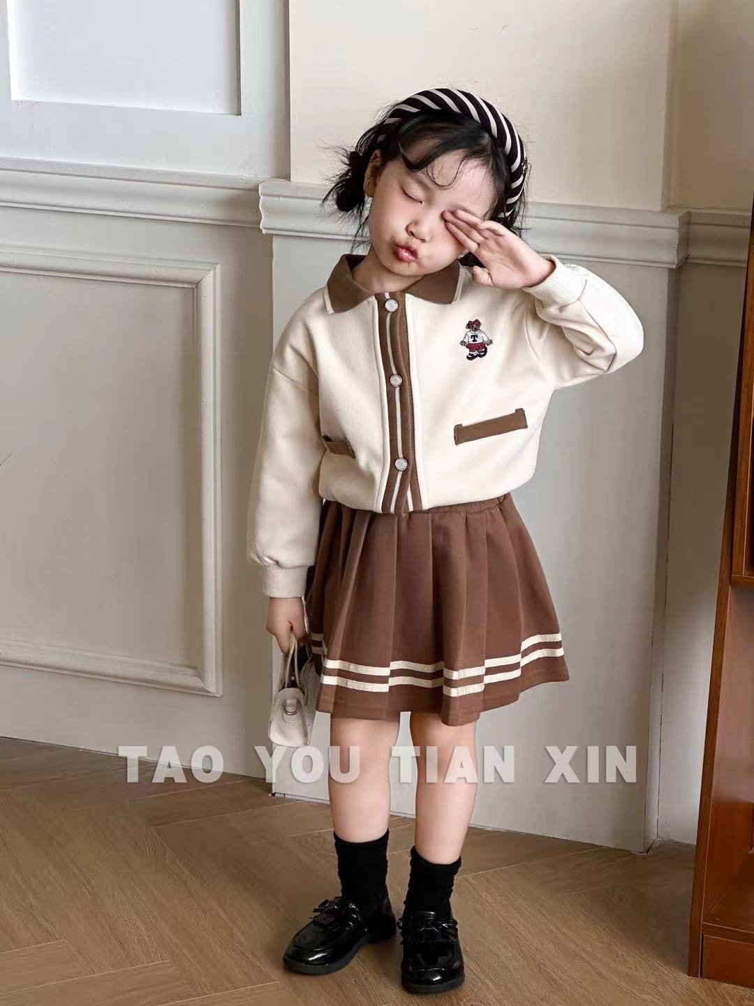 Set nỉ TYTX BABY áo polo thêu gấu ngực - chân váy 3 màu size 90 - 130