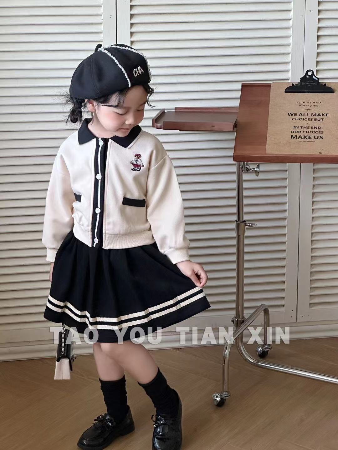 Set nỉ TYTX BABY áo polo thêu gấu ngực - chân váy 3 màu size 90 - 130