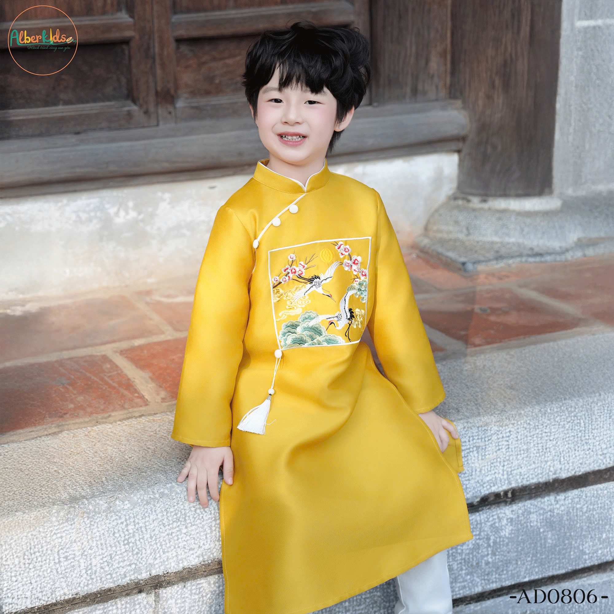 AD0806 - Áo dài Alber Kids vải gấm thêu hoa chim hạc vàng/đỏ bé trai size 100-160 (không kèm quần)