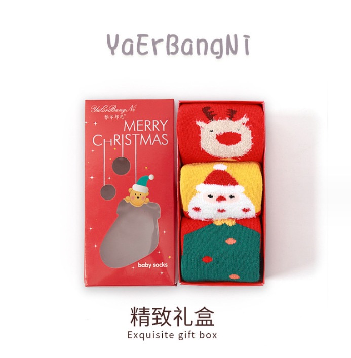 Hộp 3 đôi tất Noel loại dày cho bé size 1-5y