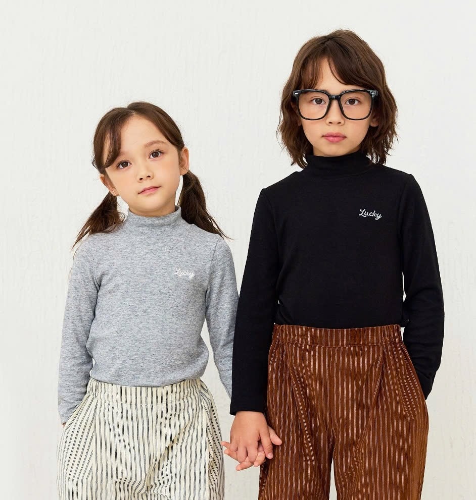 Áo cổ 3p Bebezoo vải thun len mỏng mềm thêu chữ Lucky cho bé size 100-150