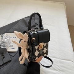 Túi hộp đeo chéo hoạ tiết kẻ gingham kèm thỏ cho Mẹ và Bé