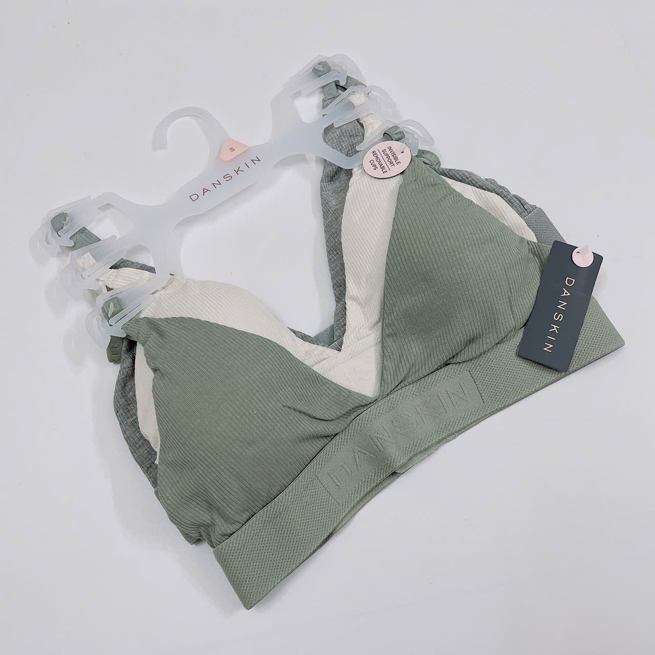 Áo Bra D.a.n.s.k.i.n dư xịn chất rayon mềm mịn bản chun không gọng cho Mẹ