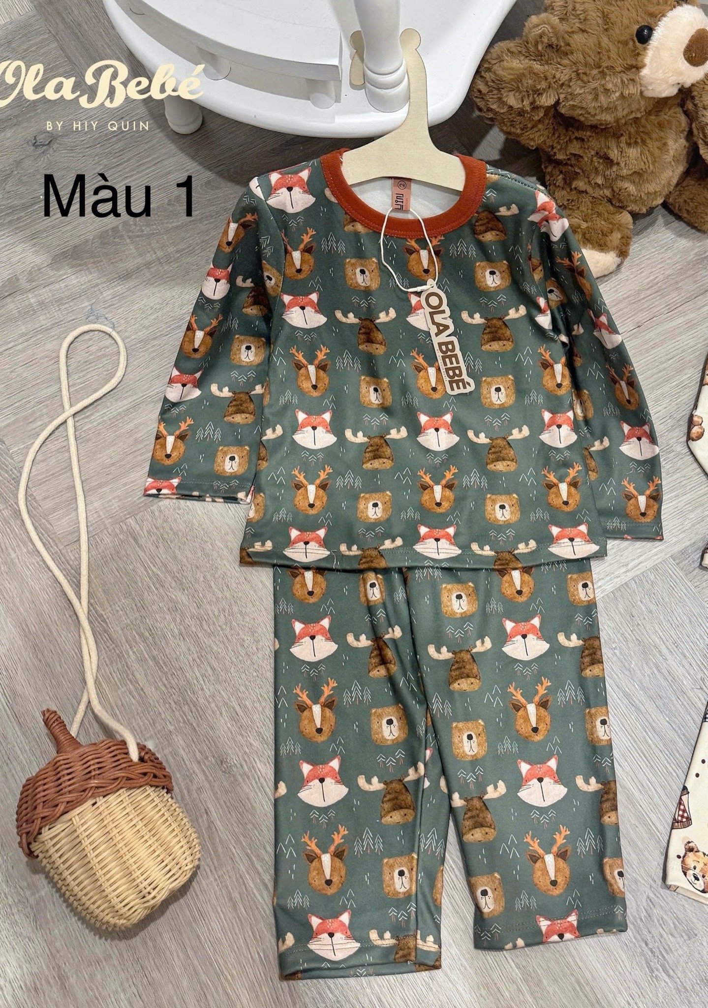 Bộ thun nỉ bệt Hiy-quin họa tiết Noel nhiều hình cho Bé size 1-7y ( 9 - 22kg )