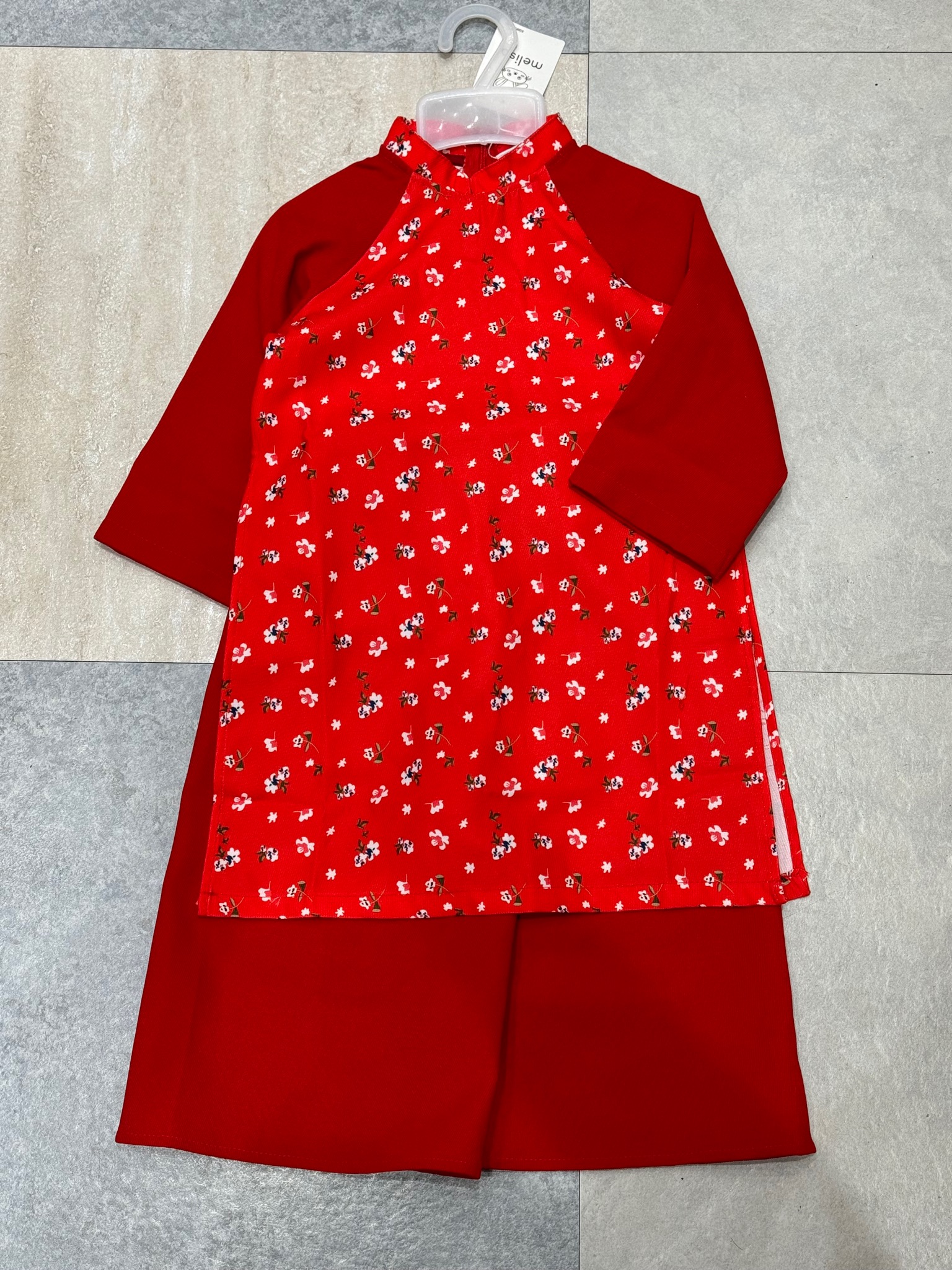 MLS 3687 - Áo dài Melisa nhung đỏ hoa nhí phối tay tay bé gái size 2-12y