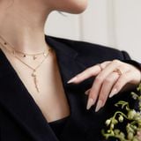  Dây chuyền vàng khắc tên chữ cái dây chữ cong cho nữ - Hoa Cúc Daisy tháng 4 GixJewelry 