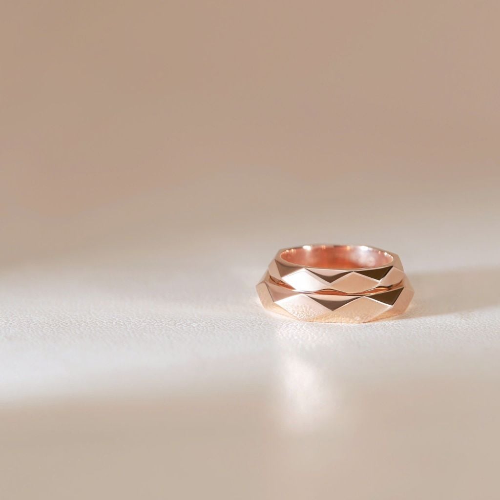 Nhẫn cưới vàng 14k vát cạnh đẹp hiện đại Gix Jewel - GCR25050034