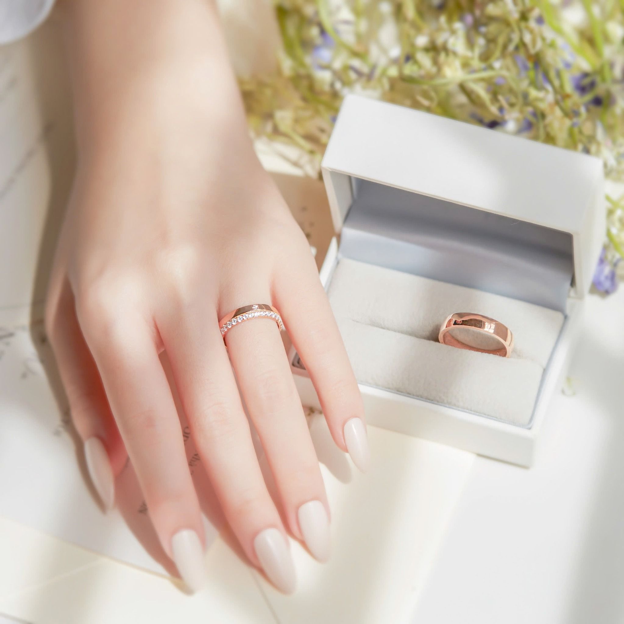  Nhẫn đôi Moissanite khắc chữ Gix Jewel - GCR25050140 