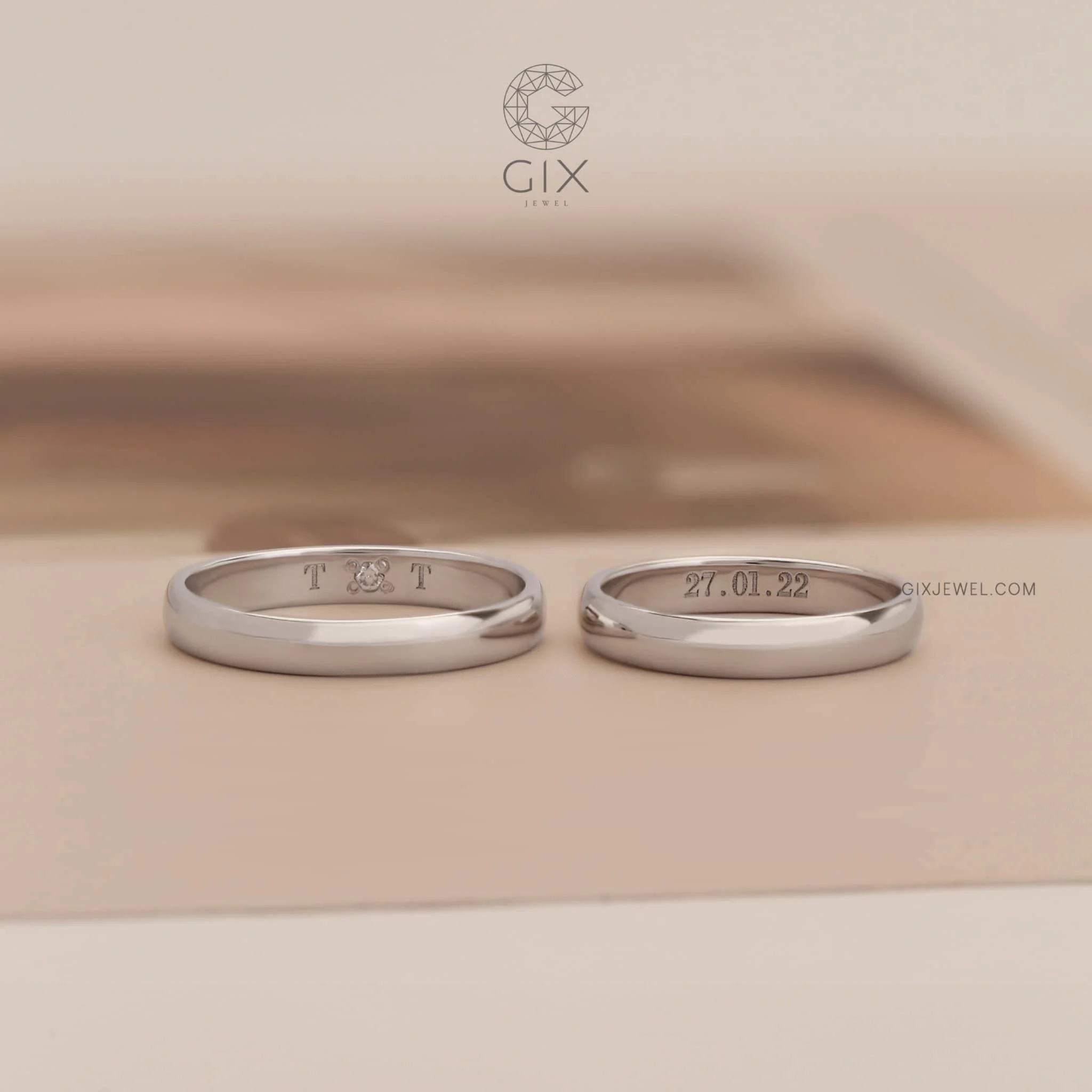  Nhẫn Cưới Vàng 14k Trơn Khắc Tên Theo Yêu Cầu Gix - GCR25050017 