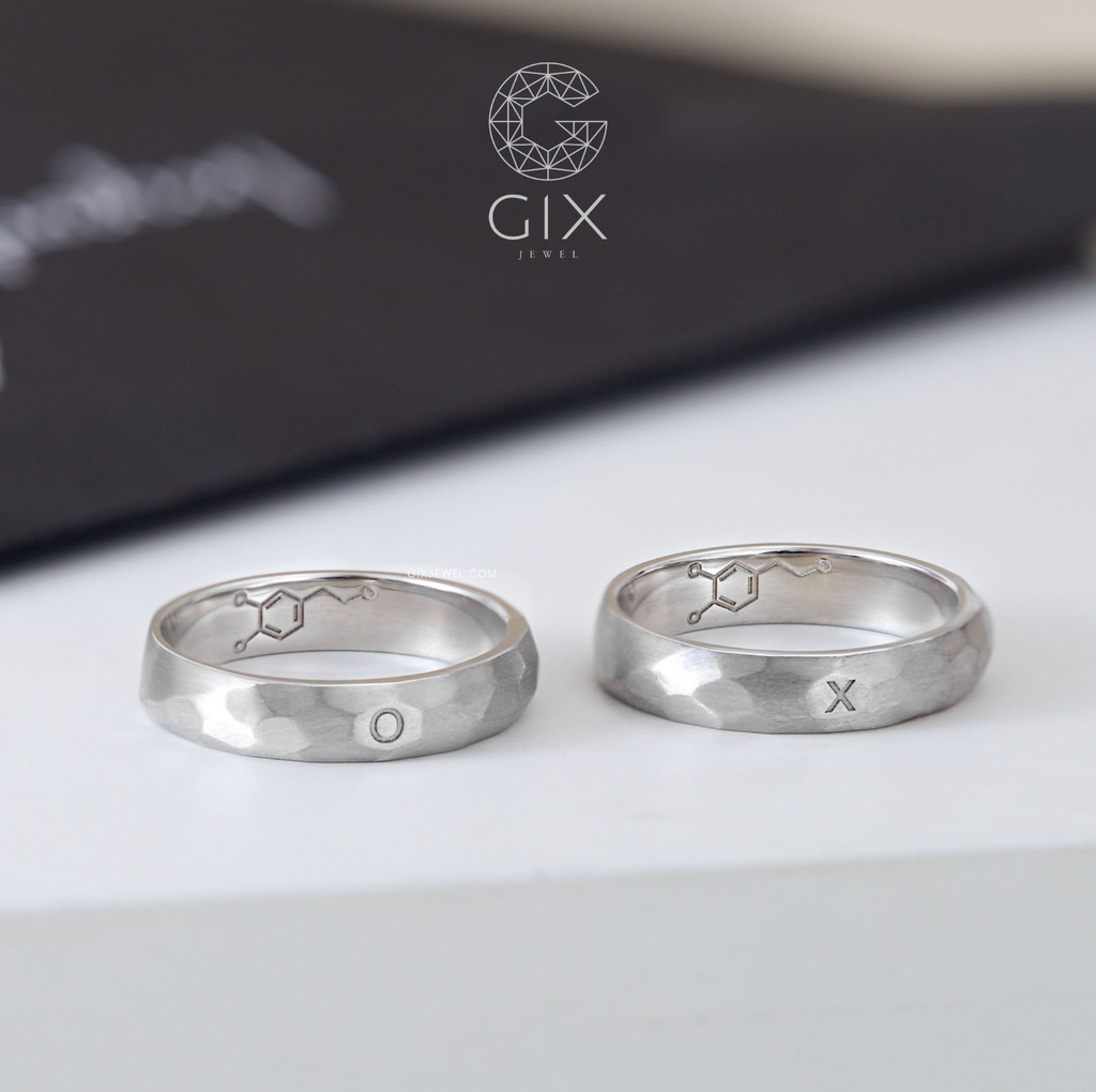  Nhẫn Cưới Vàng 10k Vát Hammer Độc Đáo Gix Jewel - GCR25050135 