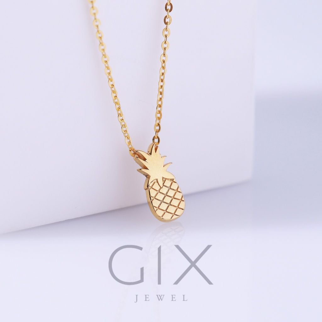  Vòng cổ cho nữ mắc xích chữ cong vàng 18k hình quả thơm dễ thương Gix Jewel 