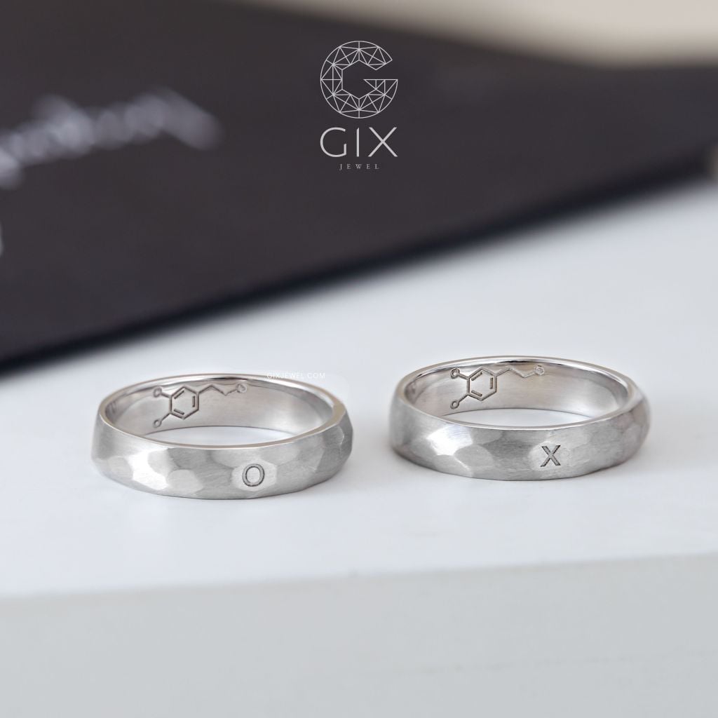  Nhẫn cặp tình nhân vàng 18k nam nữ vát hammer độc đáo khắc theo yêu cầu Gix Jewel 