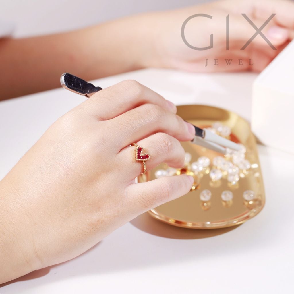  Nhẫn vàng 610 đính kim cương & bạc 925 hình trái tim hột đá đỏ nữ xinh xắn Gix 
